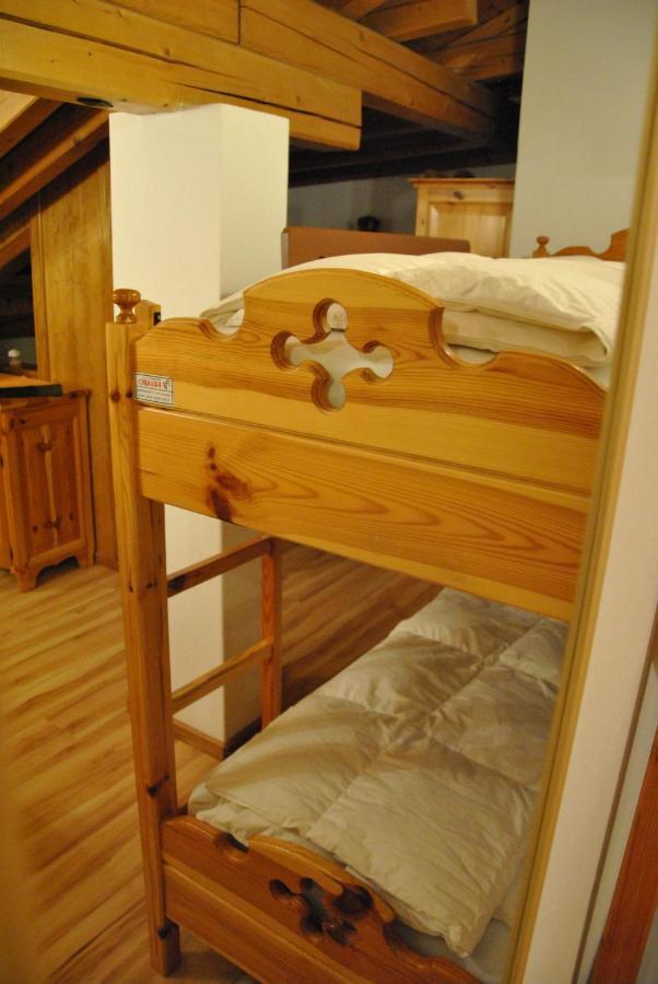La Pineta Apartment ปาโดลา ภายนอก รูปภาพ